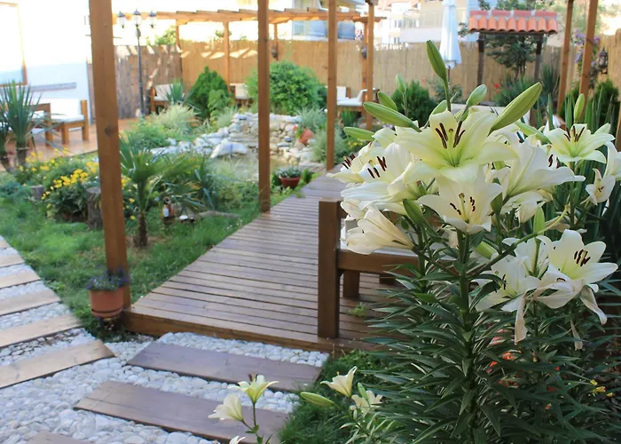 Hotel Yanis Lozenets