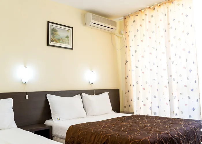 Hotel Yanis Lozenets